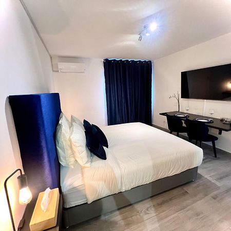 T1 - Le Paille En Queue - Neuf, Vue Jardin, 11Min Aeroport Apartman Saint-Denis Kültér fotó