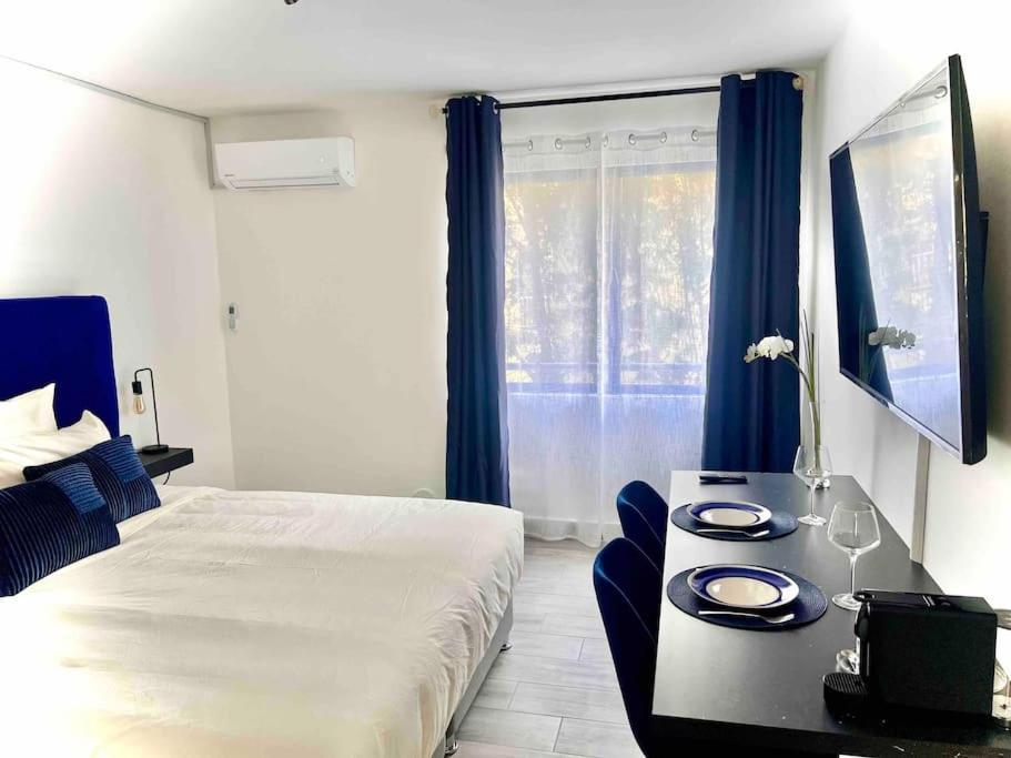 T1 - Le Paille En Queue - Neuf, Vue Jardin, 11Min Aeroport Apartman Saint-Denis Kültér fotó